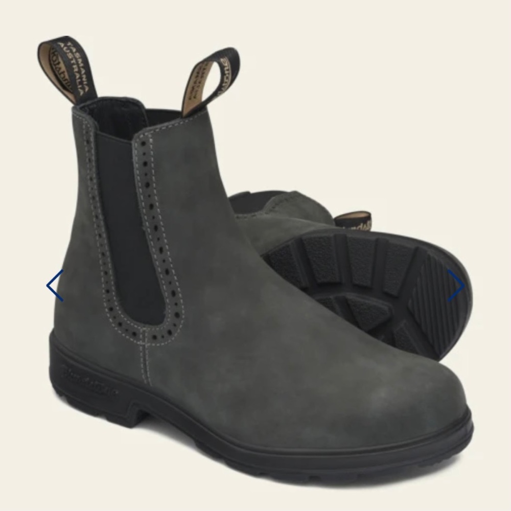 Blundstone #1630 Boots - size 9